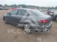 2017 Volkswagen Jetta photo