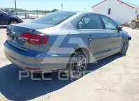 2017 Volkswagen Jetta фото