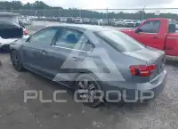 2017 Volkswagen Jetta фото