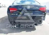 2017 Volkswagen Jetta фото