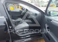 2017 Volkswagen Jetta photo