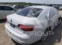 2017 Volkswagen Jetta photo