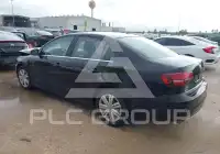 2017 Volkswagen Jetta фото