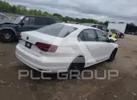 2017 Volkswagen Jetta фото