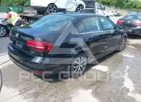 2017 Volkswagen Jetta фото