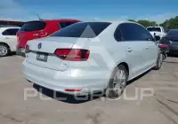 2017 Volkswagen Jetta photo