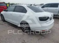 2017 Volkswagen Jetta photo