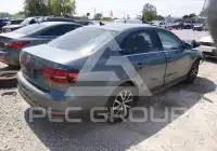 2017 Volkswagen Jetta фото