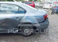 2017 Volkswagen Jetta фото