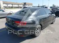 2017 Volkswagen Jetta фото