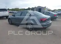 2017 Volkswagen Jetta photo