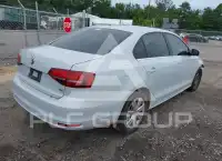 2017 Volkswagen Jetta photo