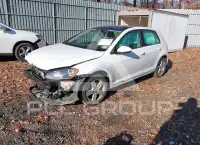2017 Volkswagen GOLF фото