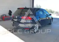 2017 Volkswagen GOLF фото