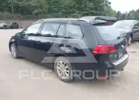 2017 Volkswagen GOLF photo