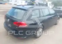 2017 Volkswagen GOLF фото