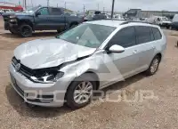 2017 Volkswagen GOLF фото