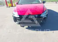 2017 Volkswagen GOLF фото