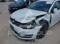 2017 Volkswagen GOLF фото