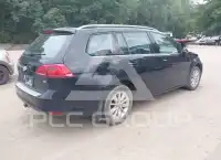 2017 Volkswagen GOLF photo
