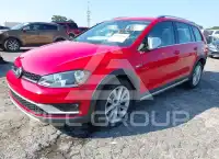 2017 Volkswagen GOLF photo