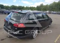 2017 Volkswagen GOLF фото