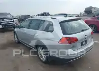 2017 Volkswagen GOLF photo