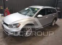 2017 Volkswagen GOLF фото