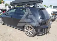 2017 Volkswagen GOLF фото