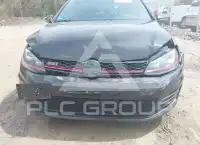 2017 Volkswagen GOLF фото