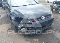 2017 Volkswagen GOLF фото