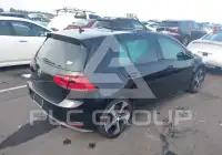 2017 Volkswagen GOLF photo