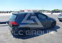 2017 Volkswagen GOLF photo