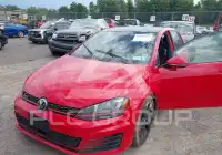 2017 Volkswagen GOLF photo