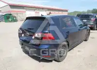 2017 Volkswagen GOLF фото