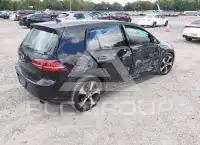2017 Volkswagen GOLF фото