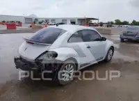 2017 Volkswagen BEETLE фото