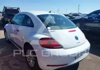 2017 Volkswagen BEETLE photo