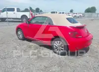 2017 Volkswagen BEETLE photo