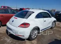 2017 Volkswagen BEETLE photo