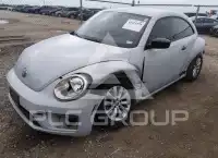 2017 Volkswagen BEETLE фото