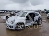2017 Volkswagen BEETLE фото