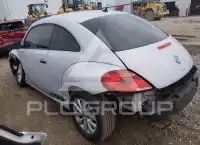 2017 Volkswagen BEETLE фото