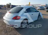 2017 Volkswagen BEETLE фото