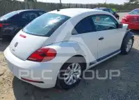 2017 Volkswagen BEETLE фото