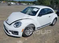 2017 Volkswagen BEETLE фото