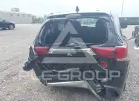 2018 Mitsubishi OUTLANDER фото