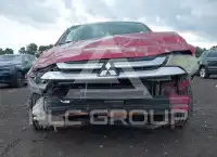 2018 Mitsubishi OUTLANDER фото