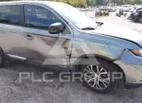2018 Mitsubishi OUTLANDER photo