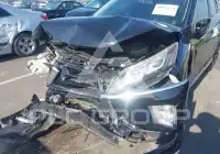 2018 Mitsubishi ECLIPSE фото